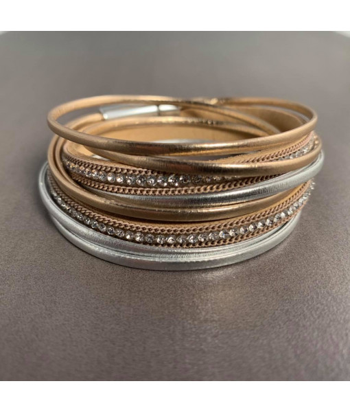 Metallic bracelet